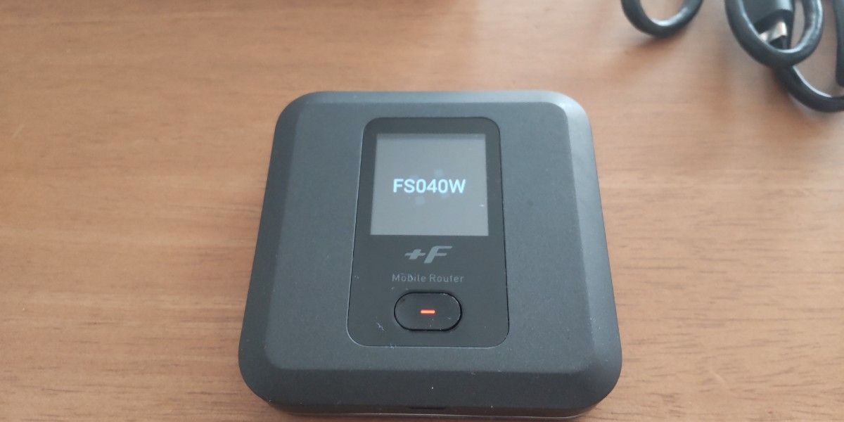 FUJISOFT FS040W モバイルルーター 富士ソフト 充電端子Type-C