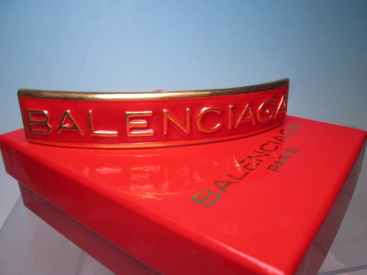 ☆BALENCIAGA バレンシアガ ゴールド/レッド バレッタ 共ケース付 37,92g 正規品 美品 髪留め ヘアアクセサリー_画像2