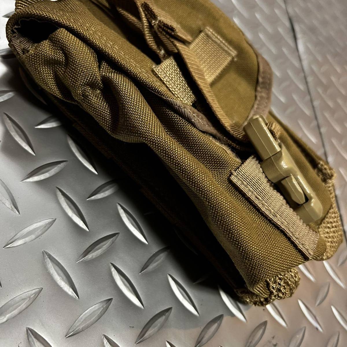 米軍実物 沖縄　MC-CTP-1L-MS-SCOY 1QT CANTEEN POUCH (INV L67)_画像3