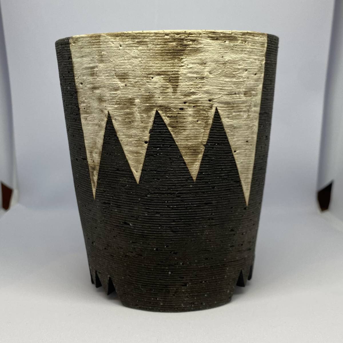Invisible ink Classic Pot ver.Madagascar/植木鉢 鉢 invisibleink
