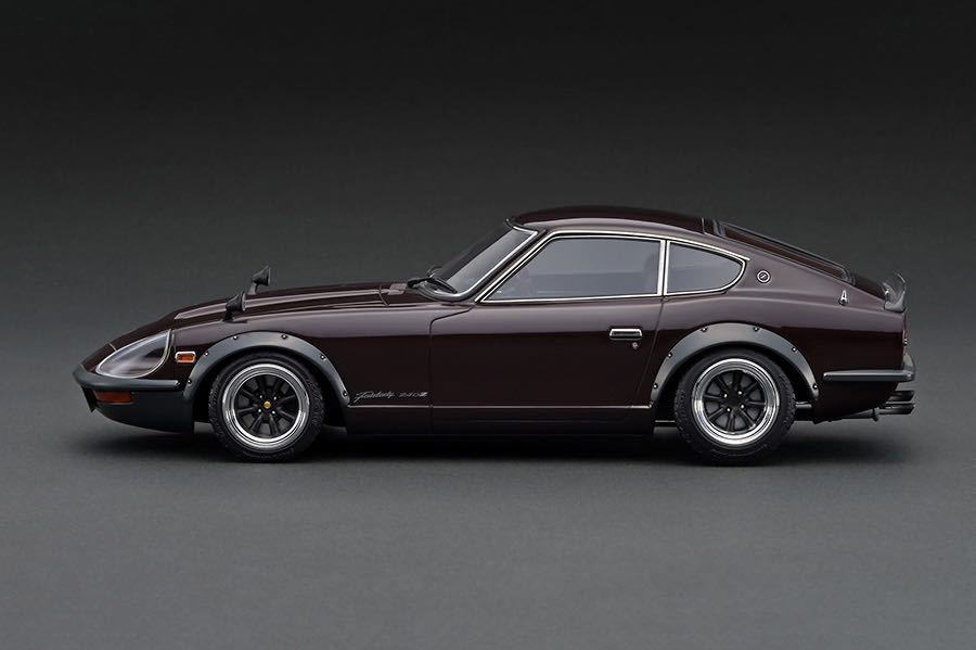 イグニッションモデル WEB限定 1/18 日産 Nissan Fairlady フェアレディ 240ZG (HS30) マルーン Maroon With Engine IG2454 L28 エンジン_画像4