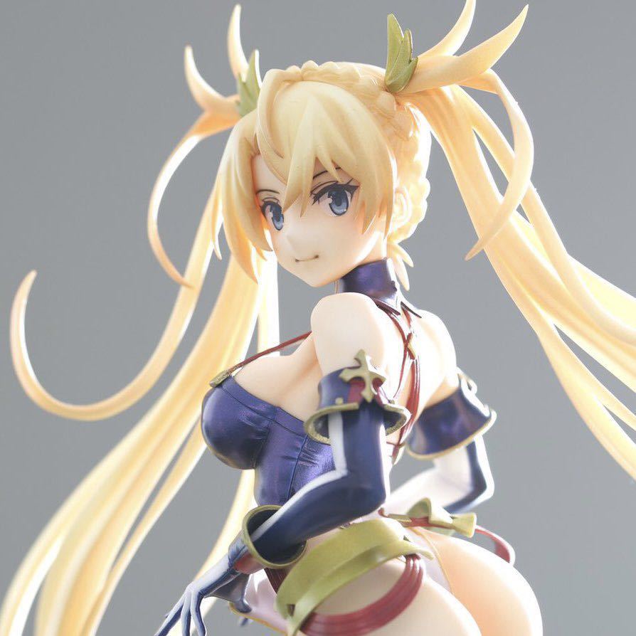 ホビーラウンド28 グリズリーパンダ ブラダマンテ ガレージキット fate
