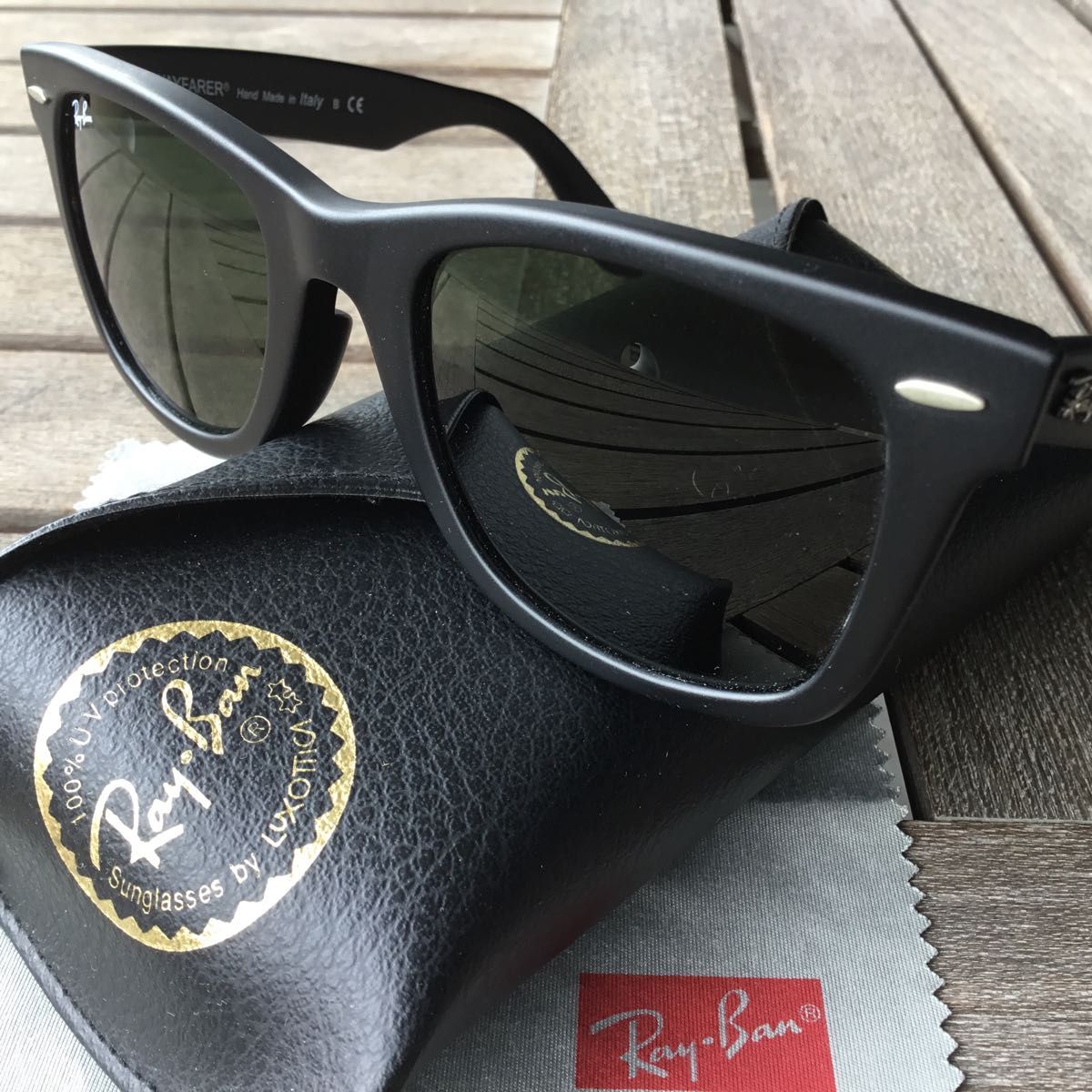 美品 レイバン ウェイファーラー マットブラック 大人気モデル Ray-Ban Wayfarer 値下げ不可