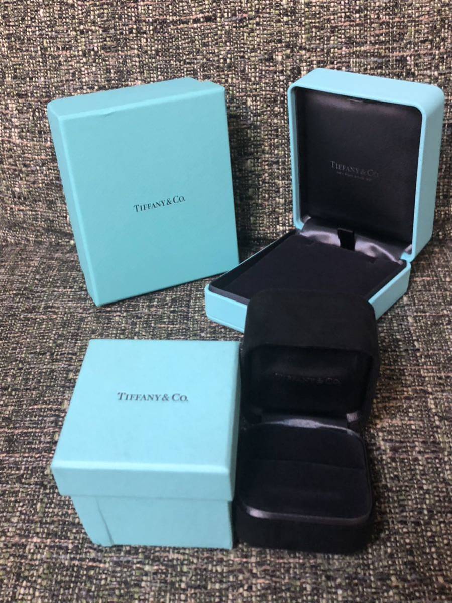 Tiffany ブルーBOX空箱 ネックレスケース 【在庫あり】 - その他