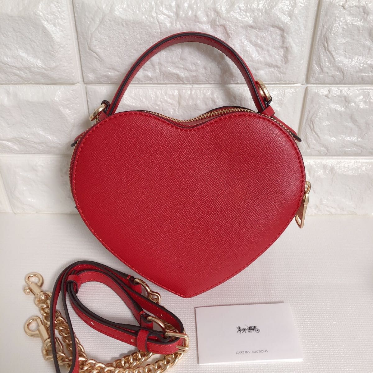 新品未使用】COACH 2WAY ハートクロスボディバッグ|PayPayフリマ