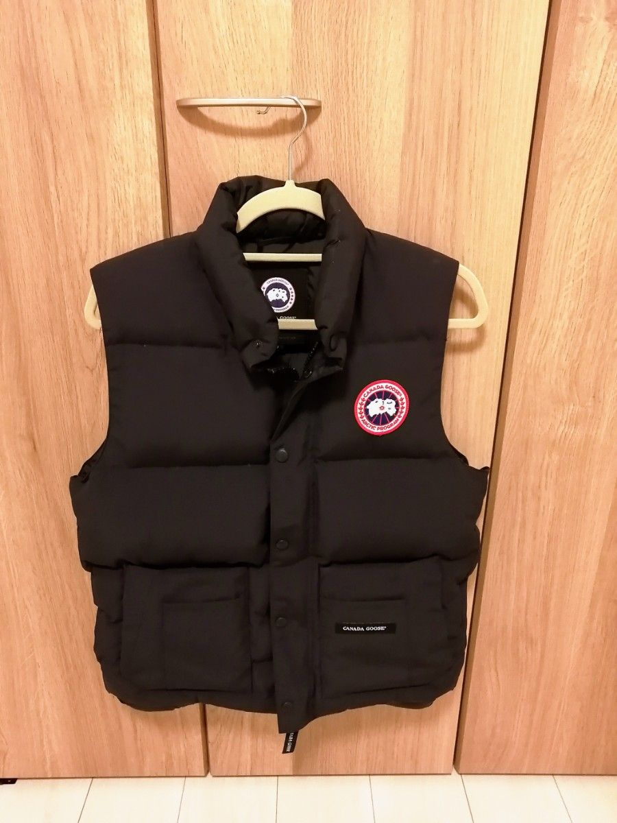CANADA GOOSE カナダグース ダウンベスト S ネイビー | noonanwaste.com