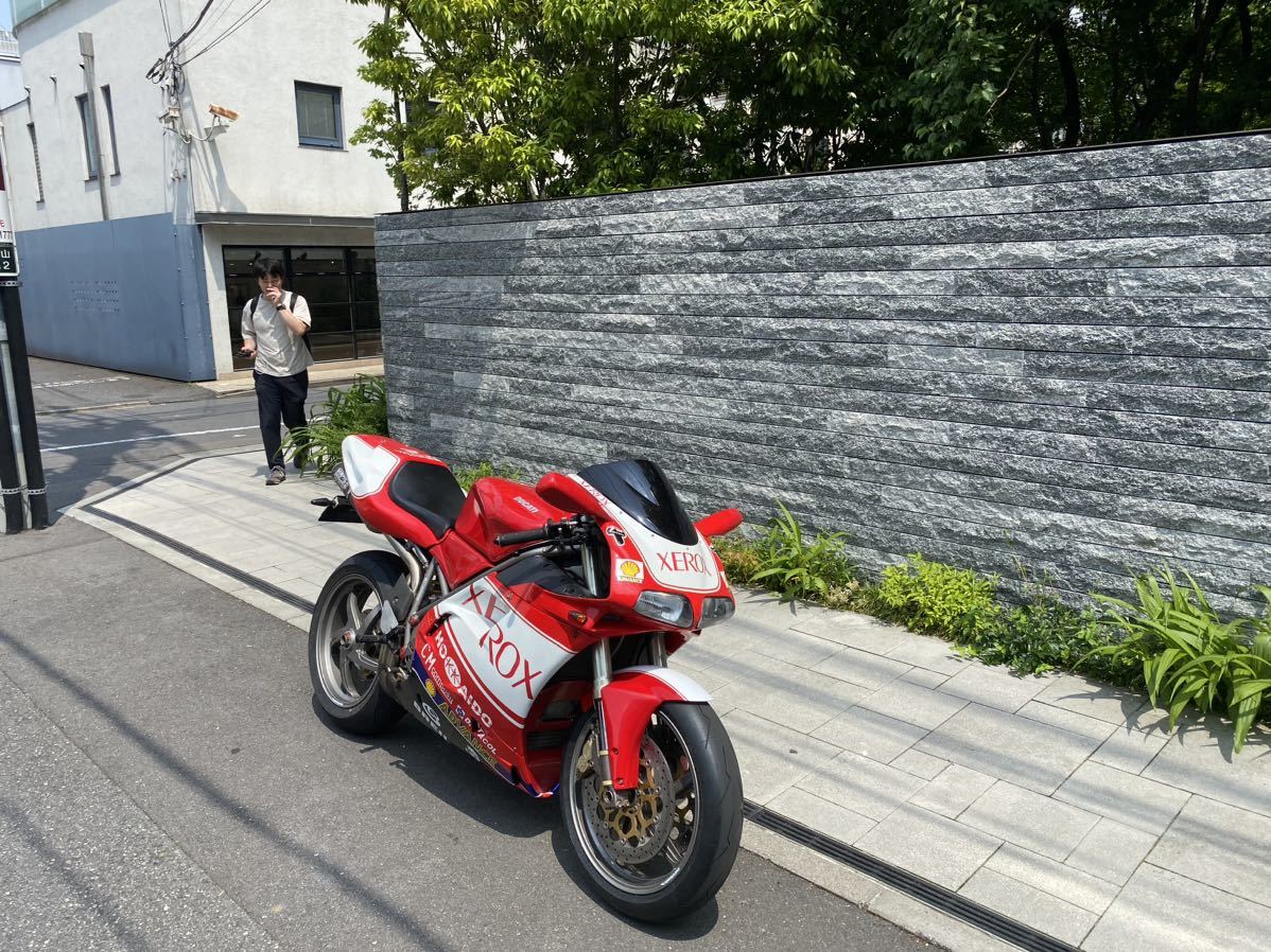 「Ducati・996 ローン可 26,000km 令和7年4月迄 車検アリ カスタム多数 カウル マフラー ラジアル ブレンボ フェンダーレス バックステップ」の画像3