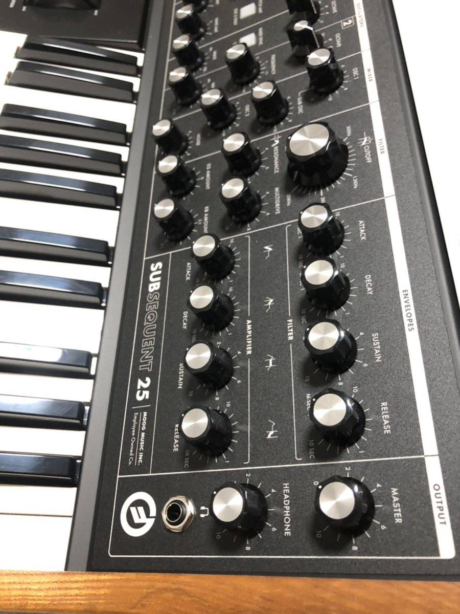 moog SUBSEQUENT25 モーグ アナログシンセサイザー KORG キーボード DTM EDM ピアノ 鍵盤