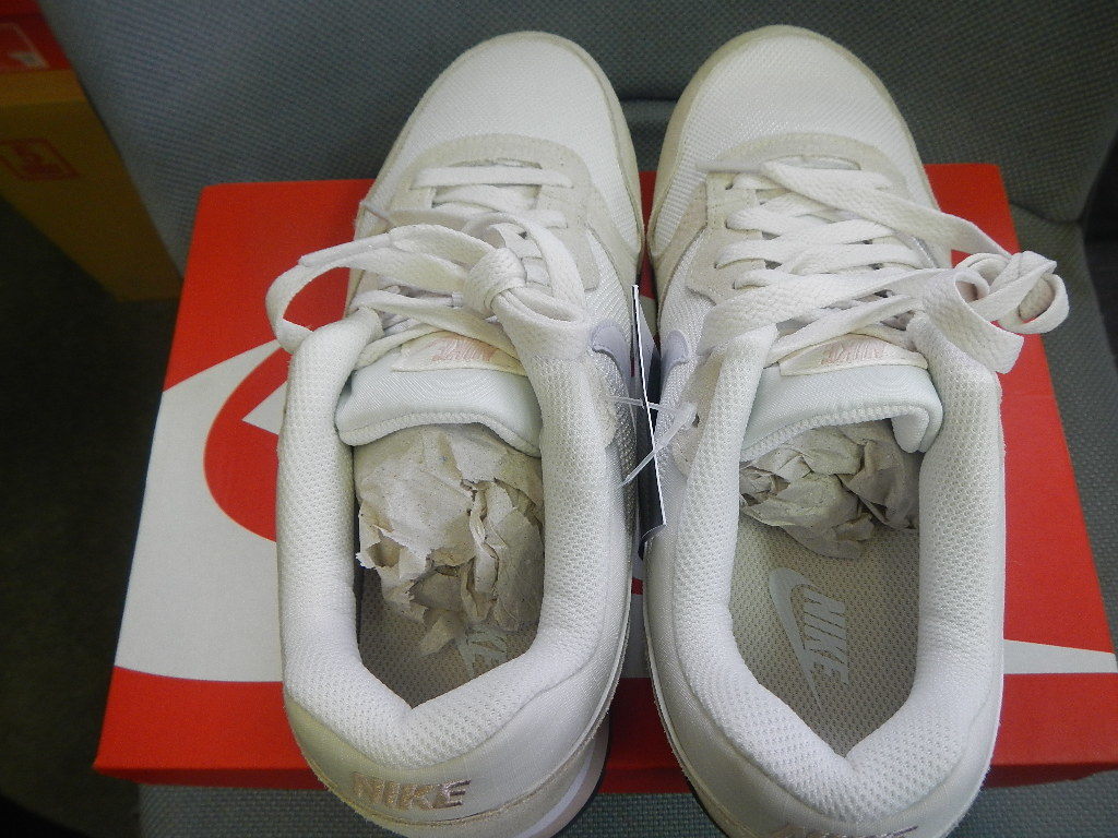 v outright sales v unused v Nike NIKE 24.5cm MD RUNNER 2 MD Runner 2 749869 color 011v