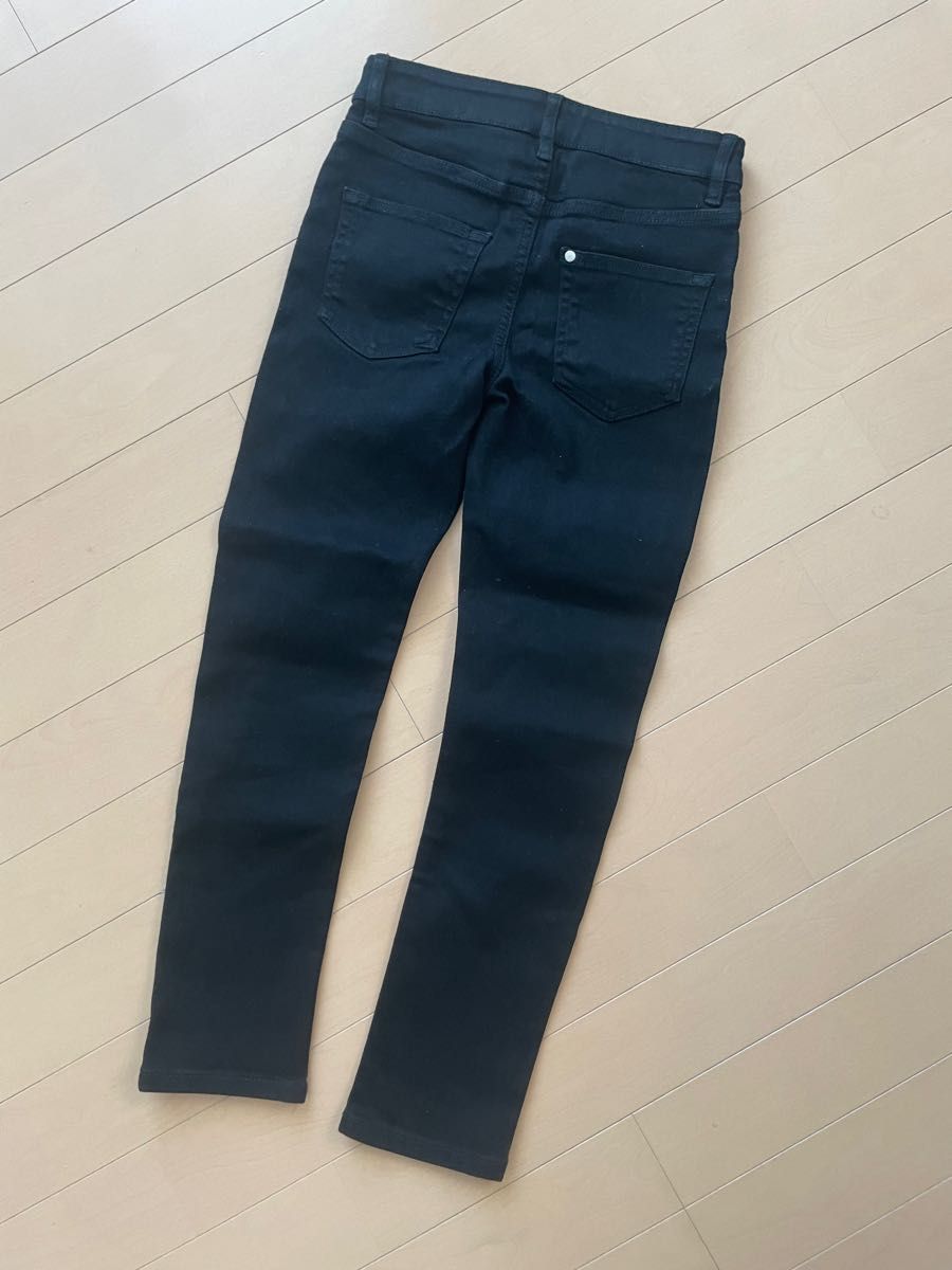 新品 HM スキニーパンツ 130 黒 ブラック スキニーパンツ ブラック