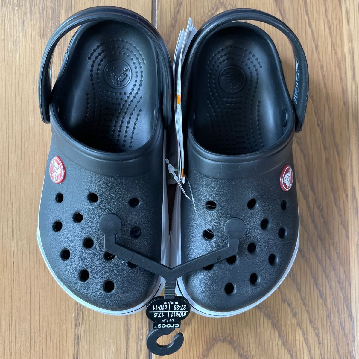 クロックス クロックサンダル ジュニア クロックバンド 2 キッズ crocs 17.5センチ ブラック　タグ付き未使用品