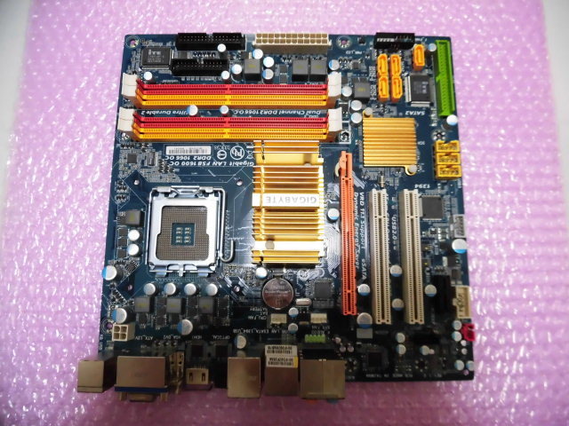 GIGABYTE GA-EG45M-DS2H (INTEL G45) LGA775 MicroATX BOX ★箱付属品全付★_画像3