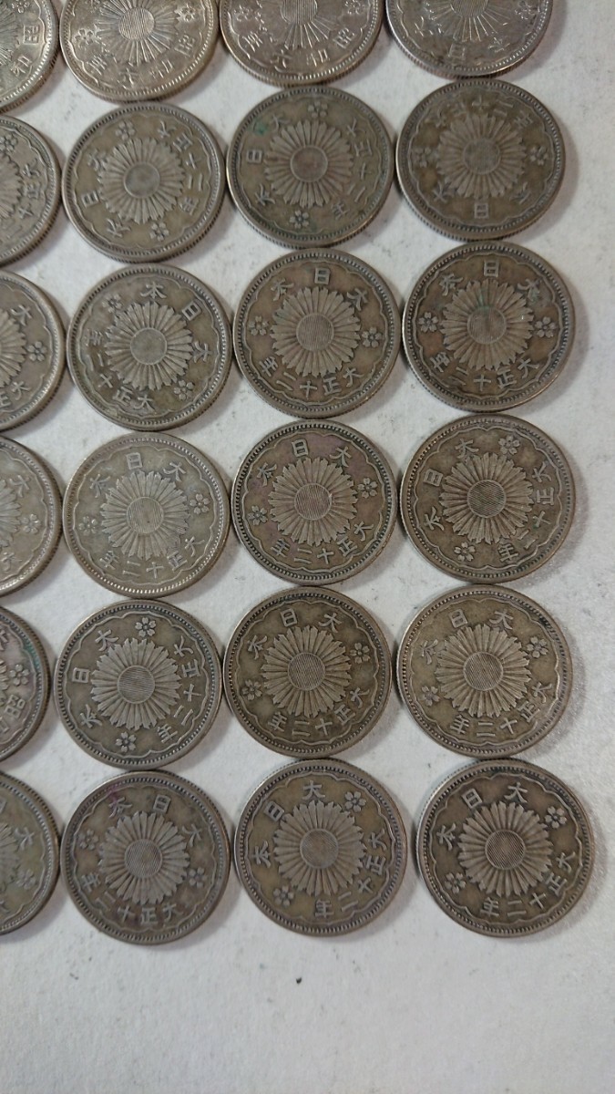 ☆小型(鳳凰)50銭銀貨100枚セット☆大正12年・昭和6年