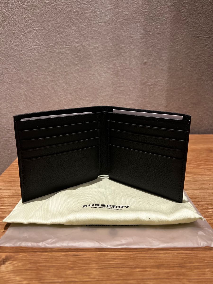 Burberry バーバリー 財布 二つ折り 黒 ブラック 新品 未使用 二つ折り