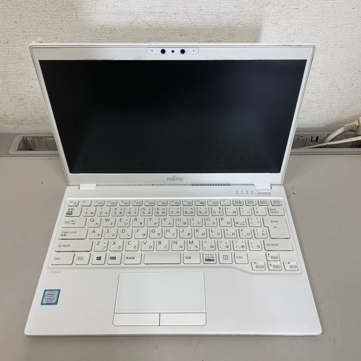 ホ50 富士通LIFEBOOK WU2/C3 FMVWC3U27 Core i5 8265U 8GB