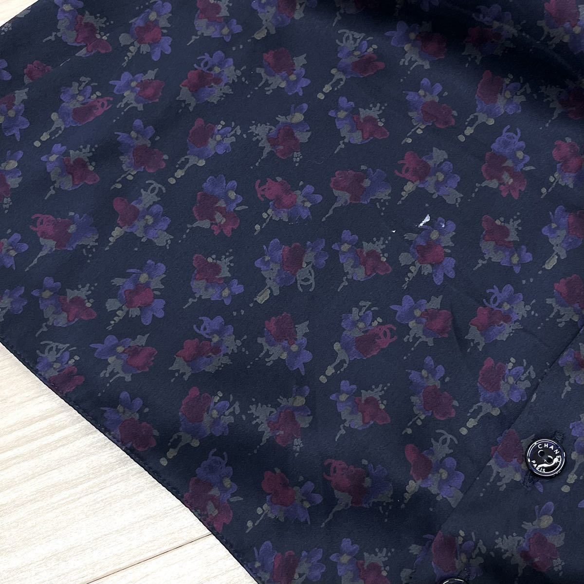 高級 CHANEL シャネル P40407V29263 ココマーク 花柄 リボン 高級 CHANEL シャネル P40407V29263 ココマーク 花柄 リボン