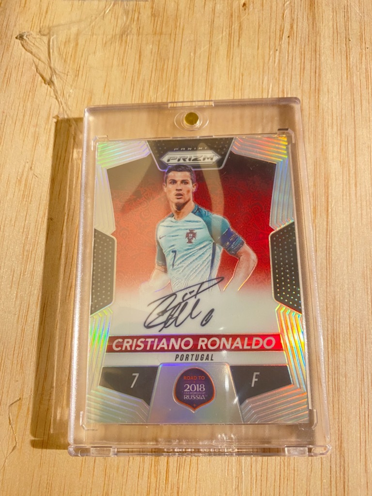 ロナウド 直筆直書きサインカード PANINI Prizm World cup RUSSIA