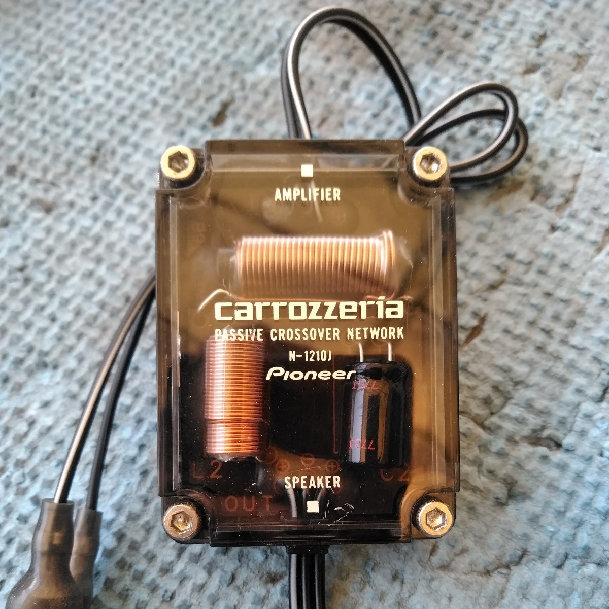 カロッツェリア 埋込型 10cm 2ウェイスピーカー クロスオーバー カロッツェリア 埋込型 10cm 2ウェイスピーカー クロスオーバー