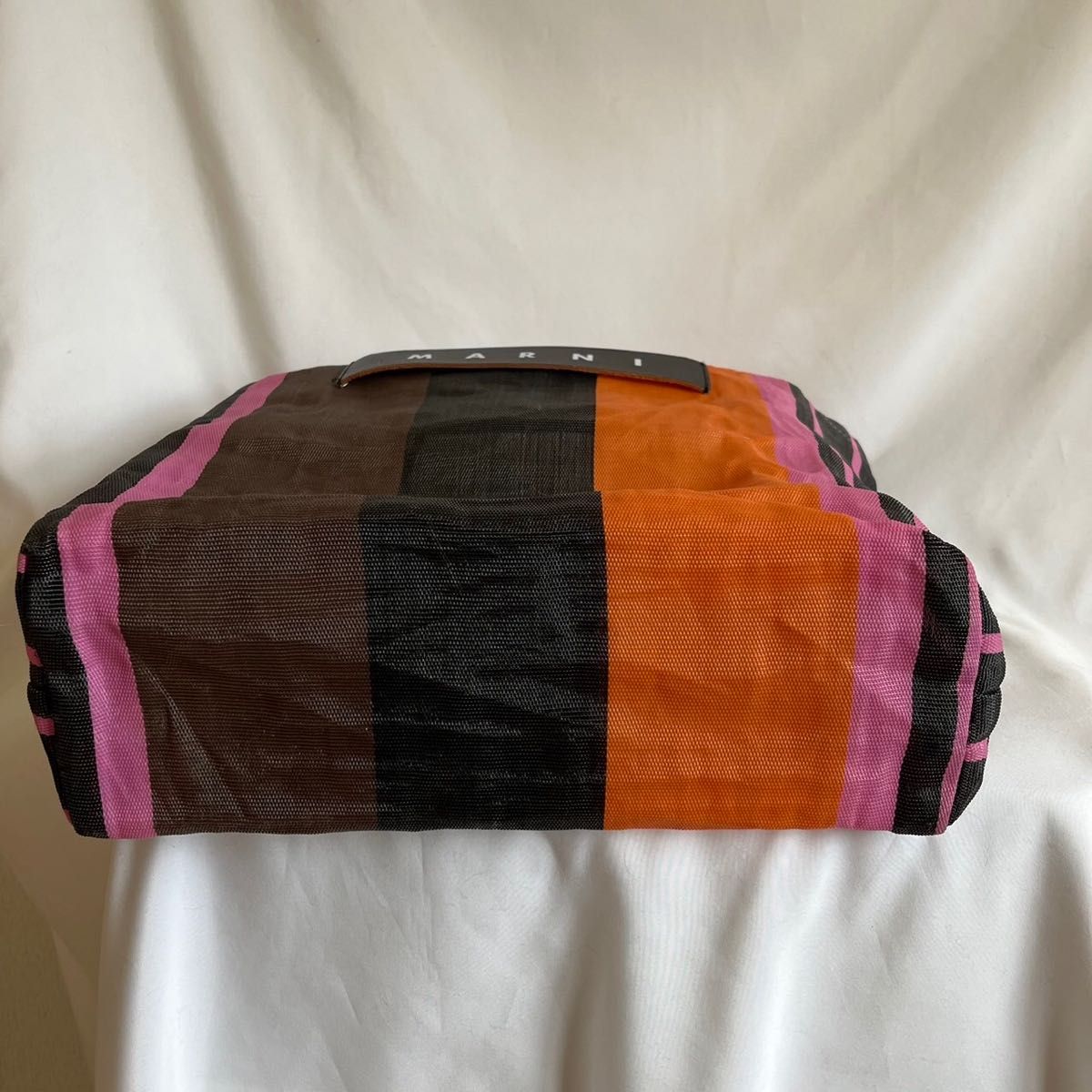 【大人気】マルニ MARNI バック フラワーカフェ トートバッグ オレンジ系 バッグ