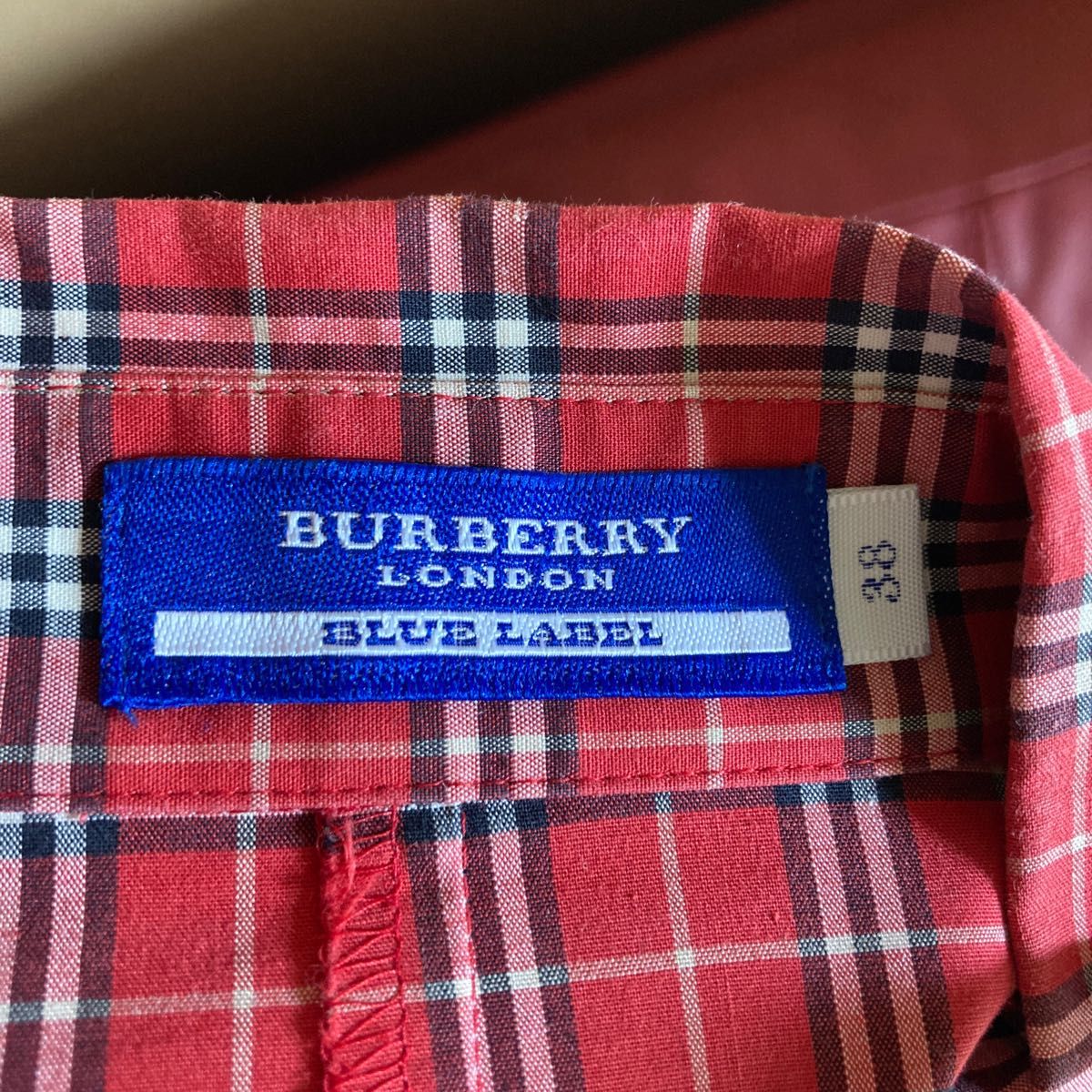 バーバリーブルーレーベル　チェック柄 長袖シャツ チェックシャツ 長袖 BURBERRY バーバリー シャツ　赤　サイズ38