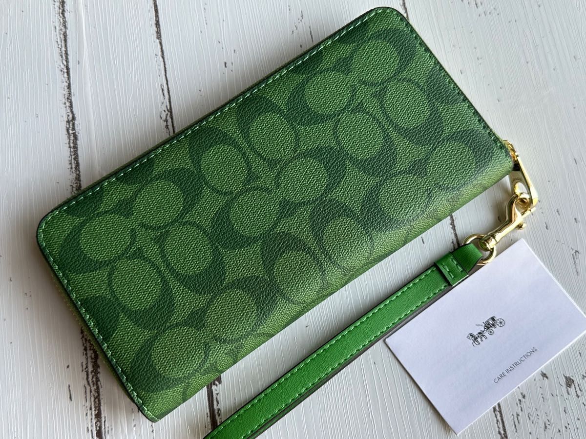 グランドセール コーチ 【新品】COACH 長財布 グリーンストラップ付き