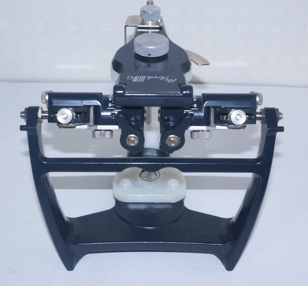 プロアーチ ⅢEG 松風 ProArch 3EG 半調節性咬合器 歯科 技工 咬合器
