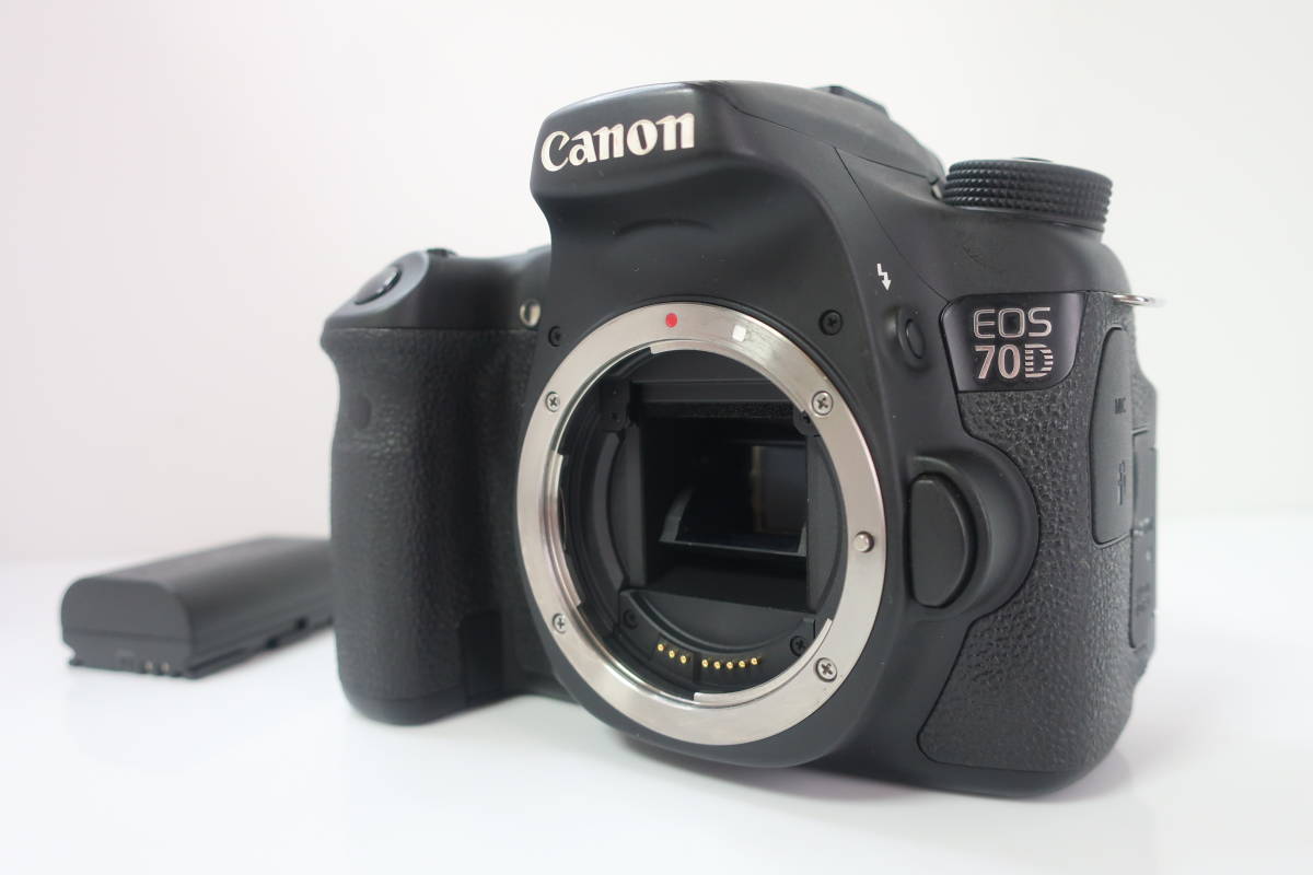 ラッピング不可】 ☆訳あり☆ Canon キャノン EOS 70D #2338 キヤノン