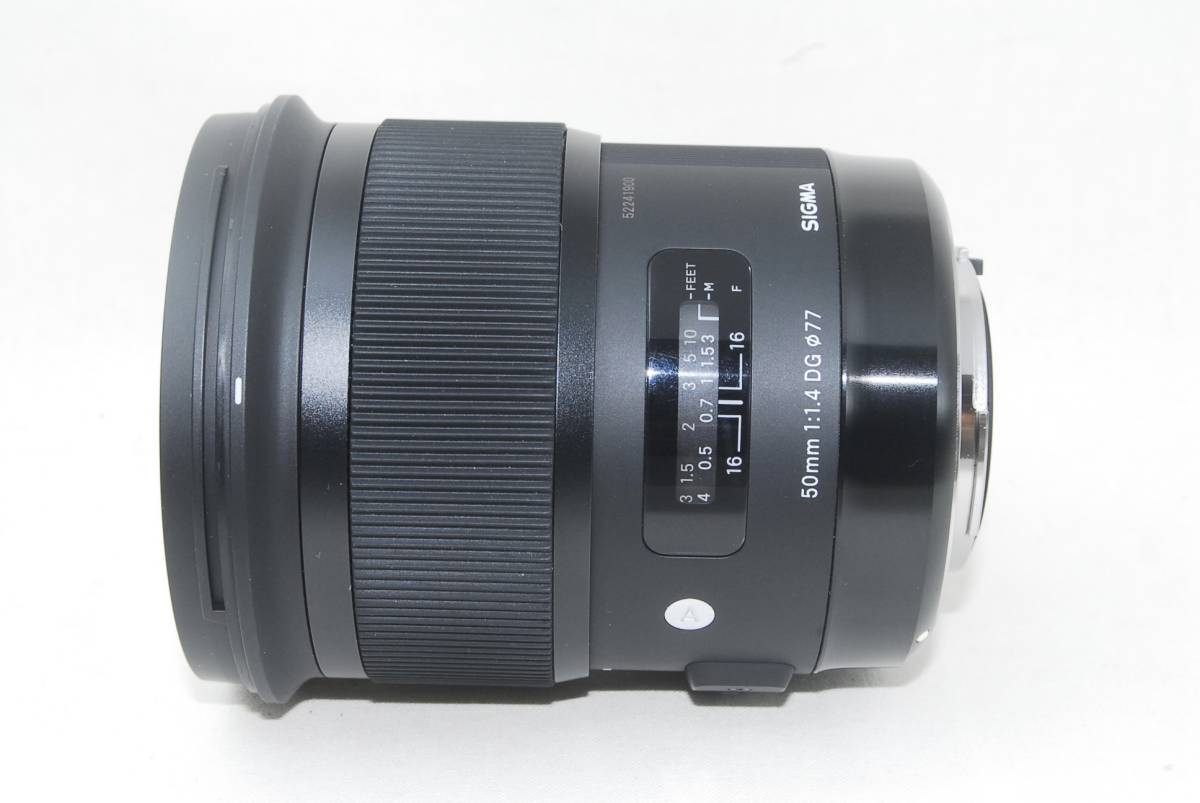 ☆極美品☆SIGMA Art 50mm F1.4 DG HSM シグマSAマウント 元箱付き