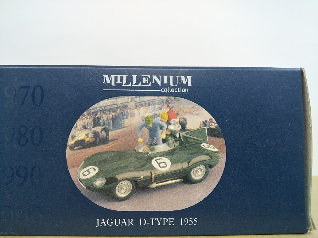 # VITTESSE Vitesse millenium limitation 1/43 Jaguar D-TYPE 1955 Jaguar figure attaching racing model minicar ultra rare.