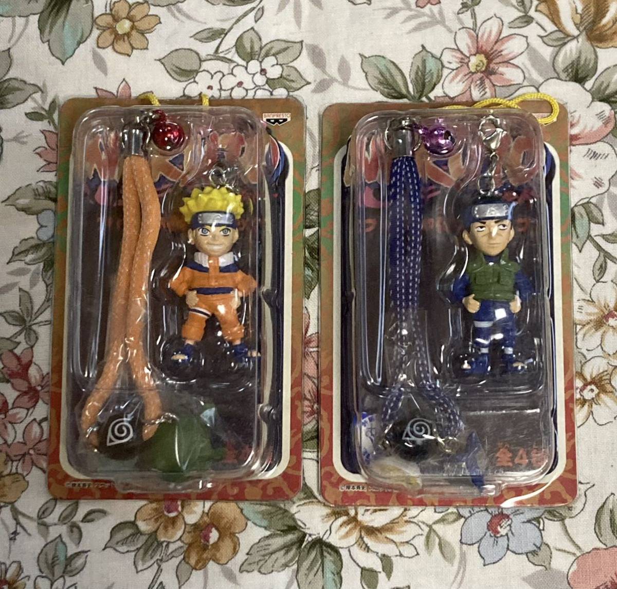 ナルト NARUTO　フィギュア付ストラップ　2点　パンプレスト　UFOキャッチャー？　アニメ　キャラクター_画像1