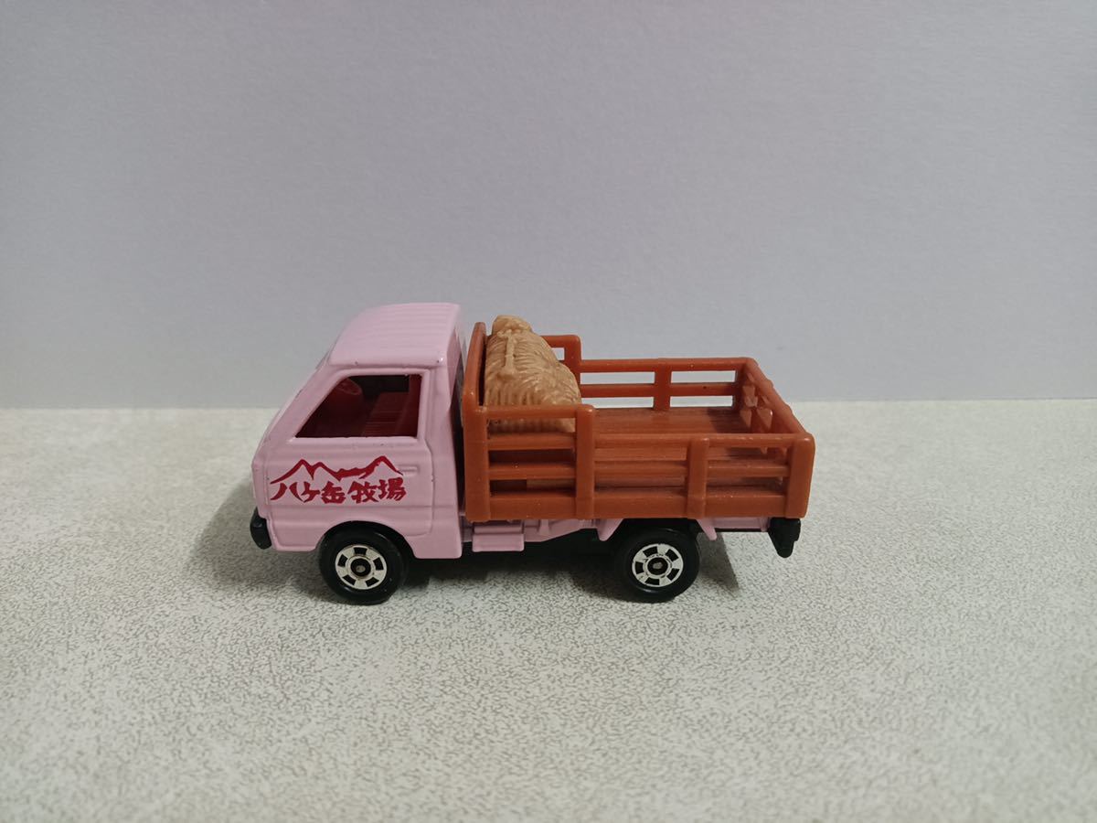 TOMICA トミカ 39 日本製 スズキ キャリー家畜運搬車 | normanhubbard.com