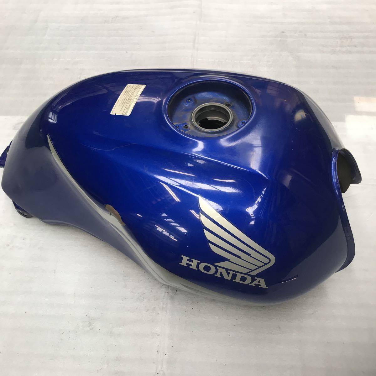 cb400sf nc39 ガソリンタンク錆無し-