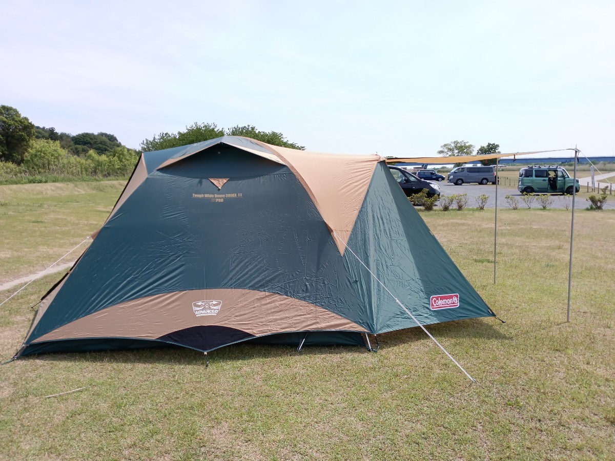 Coleman コールマン タフワイドドーム 300EXⅢ 170T15550J 設営 Coleman コールマン タフワイドドーム 300EXⅢ 170T15550J 設営
