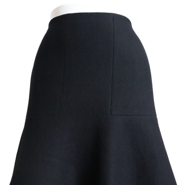  beautiful goods / Moga MOGA flair skirt small inscription 1 number 7 number corresponding black black wool wool simple plain office autumn winter bottoms lady's 