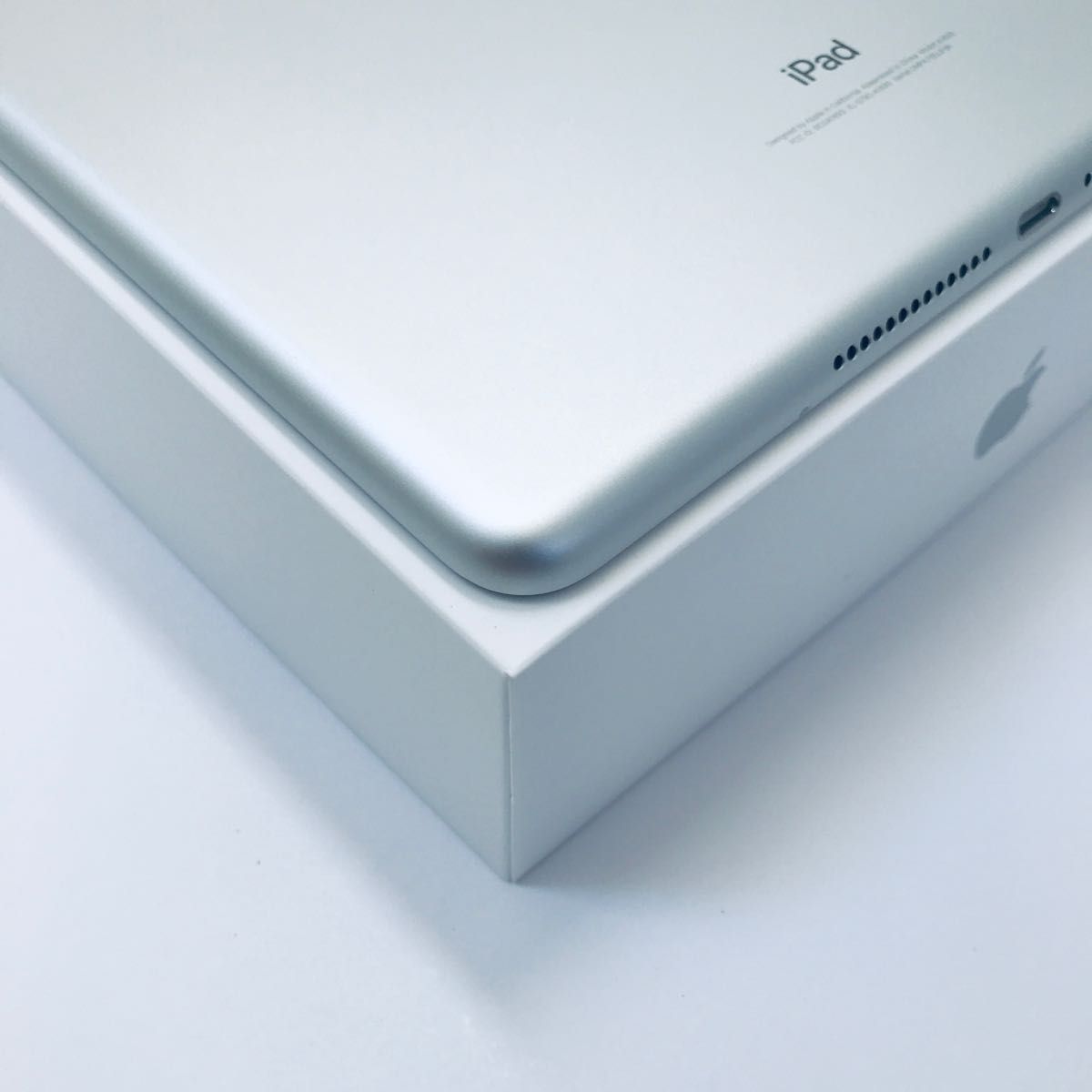 Apple iPad 第6世代 Wi-Fi 32GB【美品】 | noonanwaste.com