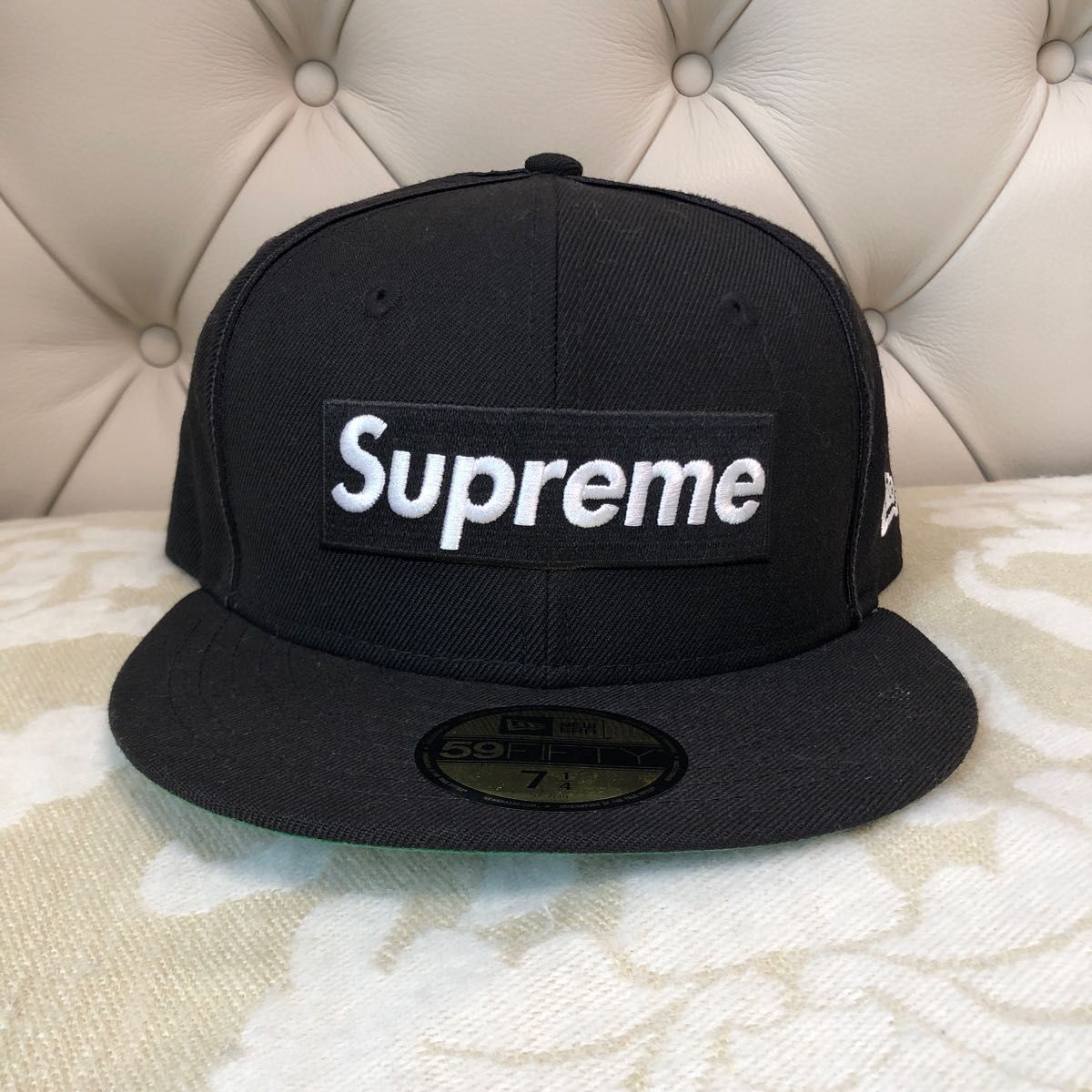 美品☆supreme 刺繍キャップ【NEW ERAコラボ】シュプリームメンズ