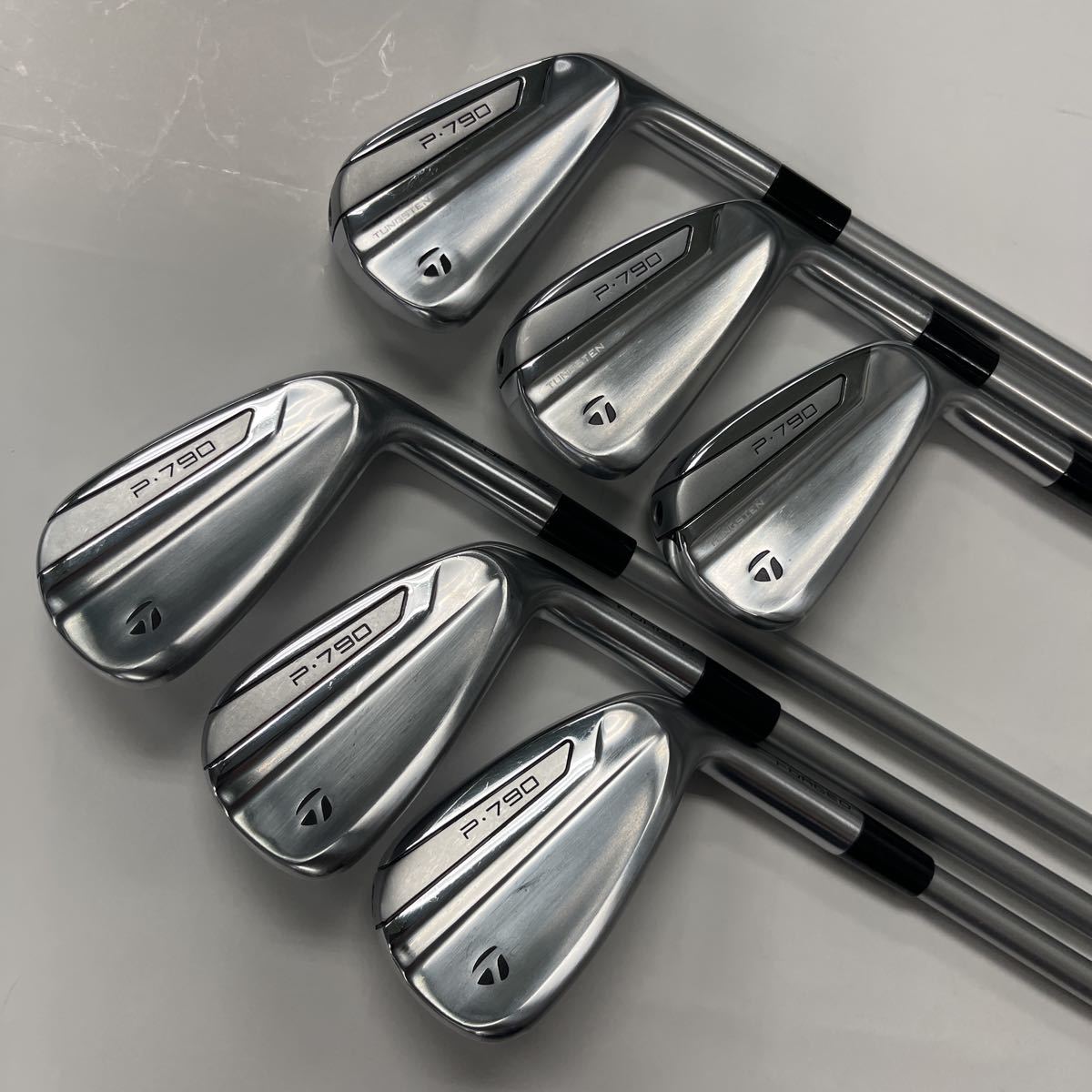 中古美品【メーカーカスタムオーダー品】テーラーメイド TaylorMade