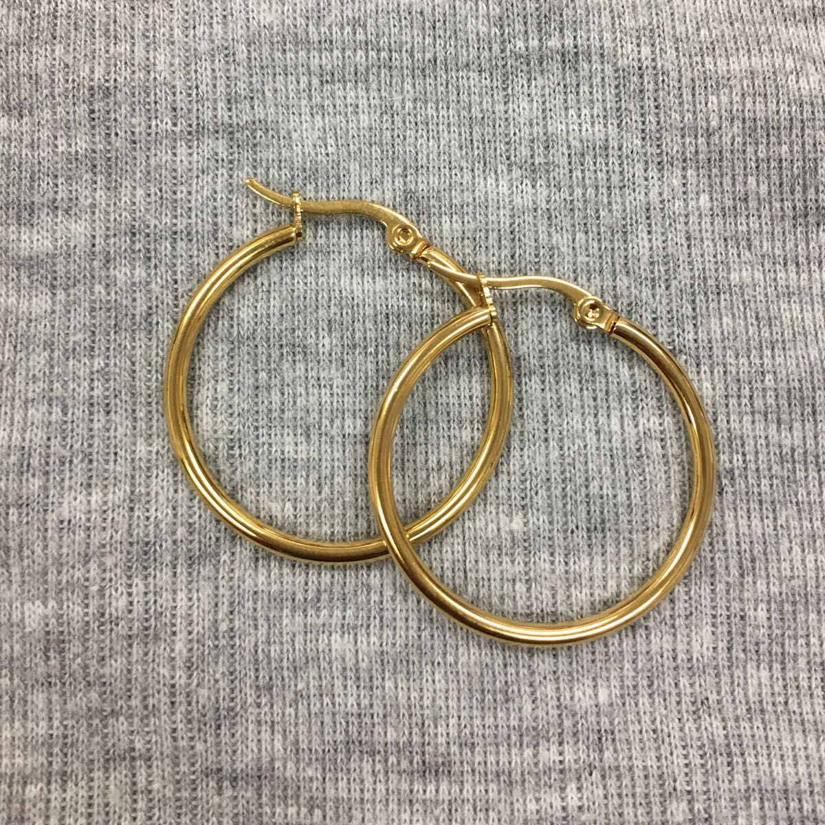 Hoop earrings Gold チャンキーフープピアス 両耳ペア 30mm