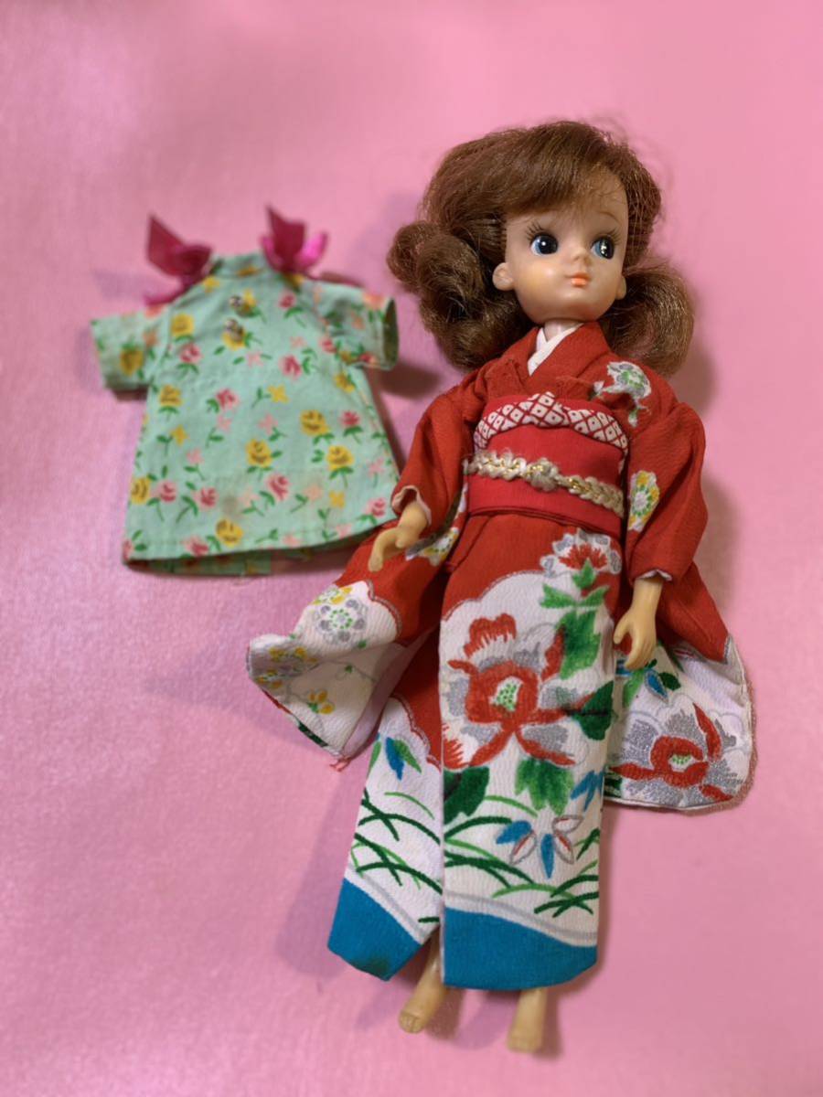 初代リカちゃん本体 おへそ ドット付きボディ+祇園(着物) 他1枚 初代リカちゃん本体 おへそ ドット付きボディ+祇園(着物) 他1枚