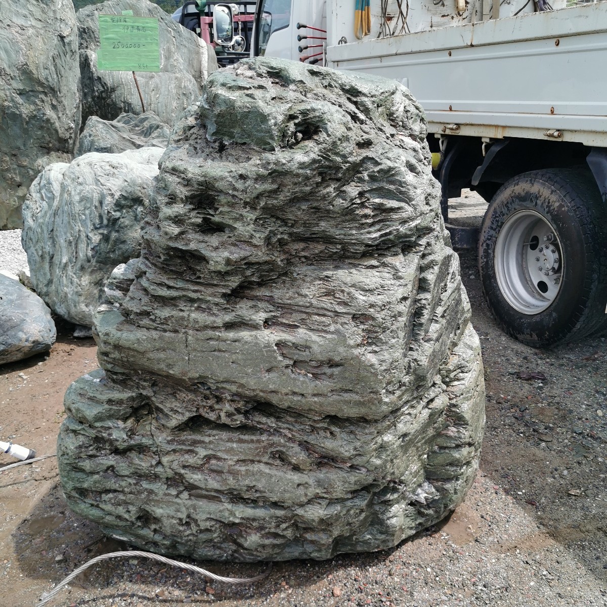 item_image_10