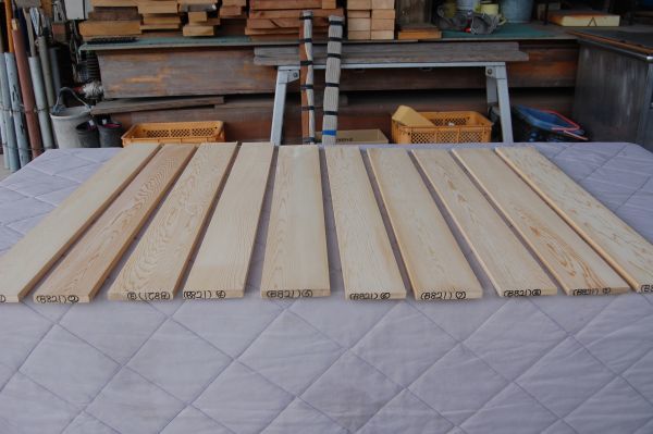木曽桧 ヒノキ（天然材） 10本で6700円 角材 材木 木材 新品