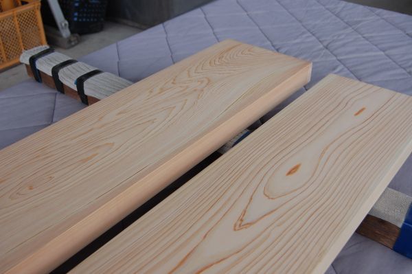 桧 ヒノキ（東農檜）2本で8400円 角材 材木 木材 新品 8年乾燥 プレーナー木取済_画像5