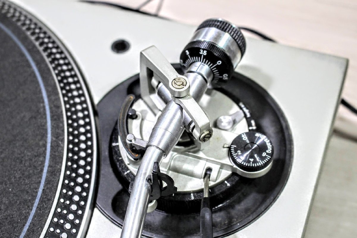 TECHNICS SL-1200MK5 テクニクス| ターンテーブル レコードプレーヤー