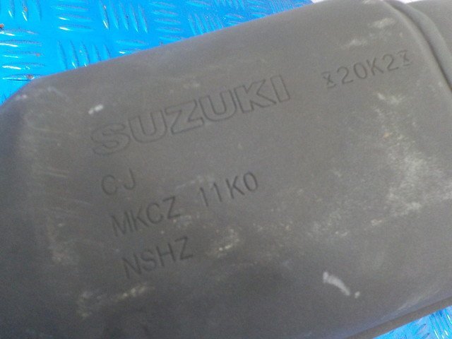 D233●〇★（１）中古　純正　マフラー　SUZUKI　スズキ　GSX250R　エキパイ　20K2　5-5/16（ま）_画像8