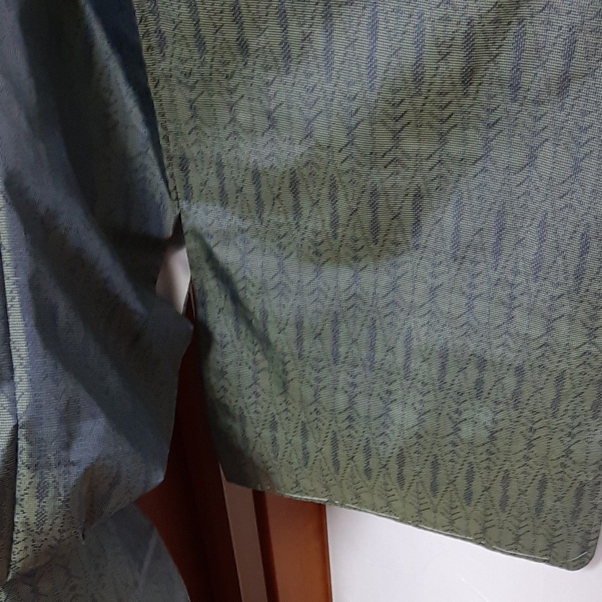 新品 しつけ付き 正絹 袷 紬 玉虫色 着物|Yahoo!フリマ(旧 新品 しつけ付き 正絹 袷 紬 玉虫色 着物|Yahoo!フリマ(旧