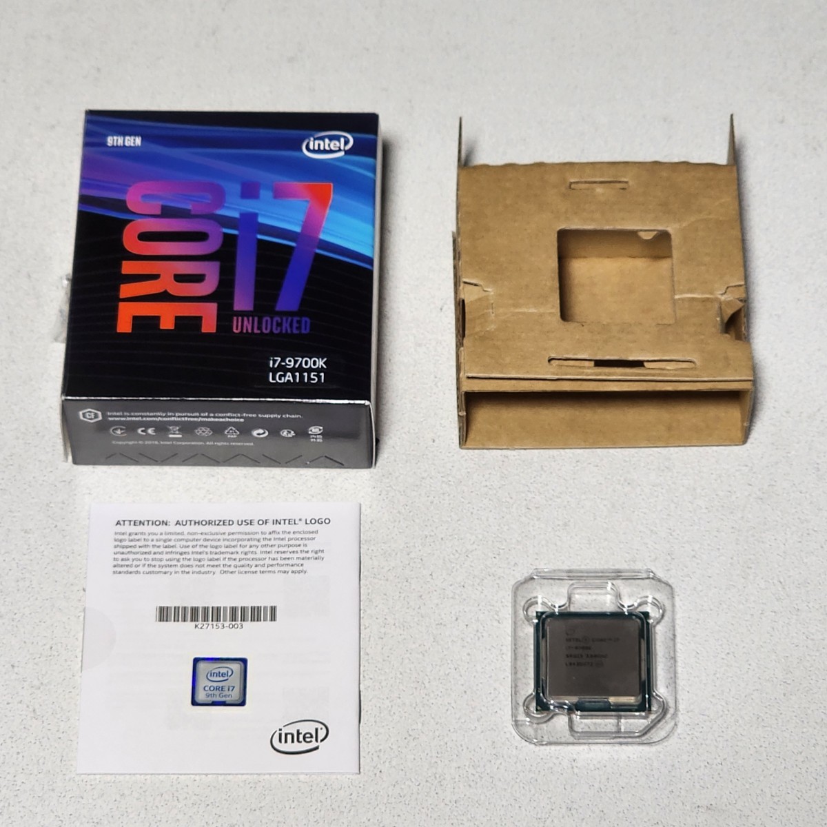 CPU Intel Core i7 9700K 3.6GHz 8コア8スレッド CoffeeLake PCパーツ