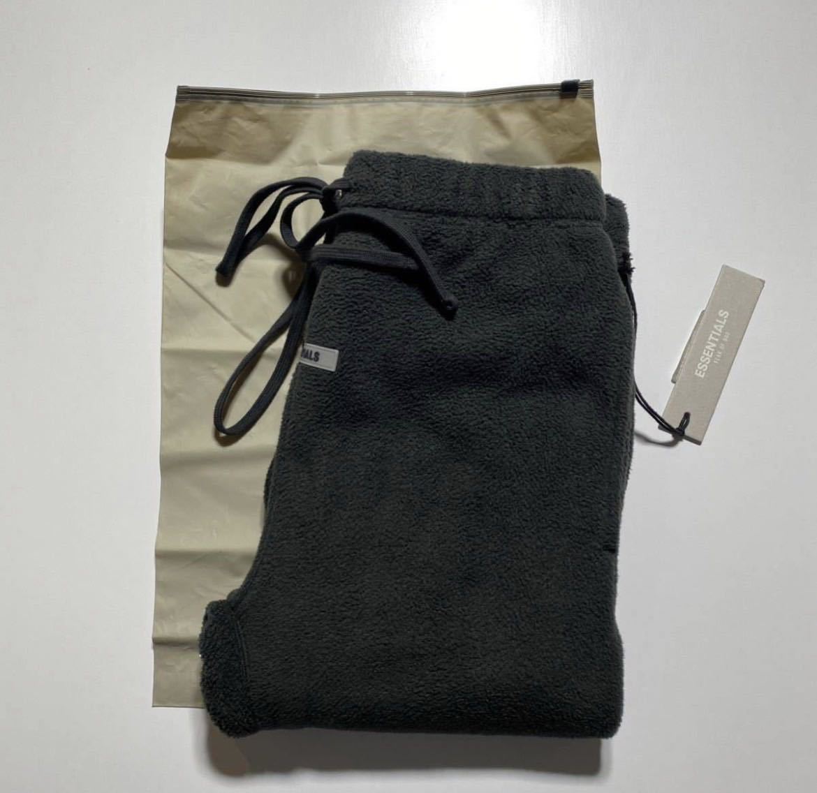 【S】新品 FEAR OF GOD ESSENTIALS Polar Fleece Sweatpants フィアオブゴット エッセンシャルズ ポーラーフリース スウェットパンツ R1960_画像1