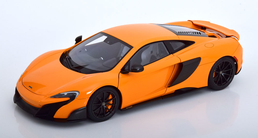 セール品　AUTOart 1/18 McLaren 675 LT 2016 orange　マクラーレン