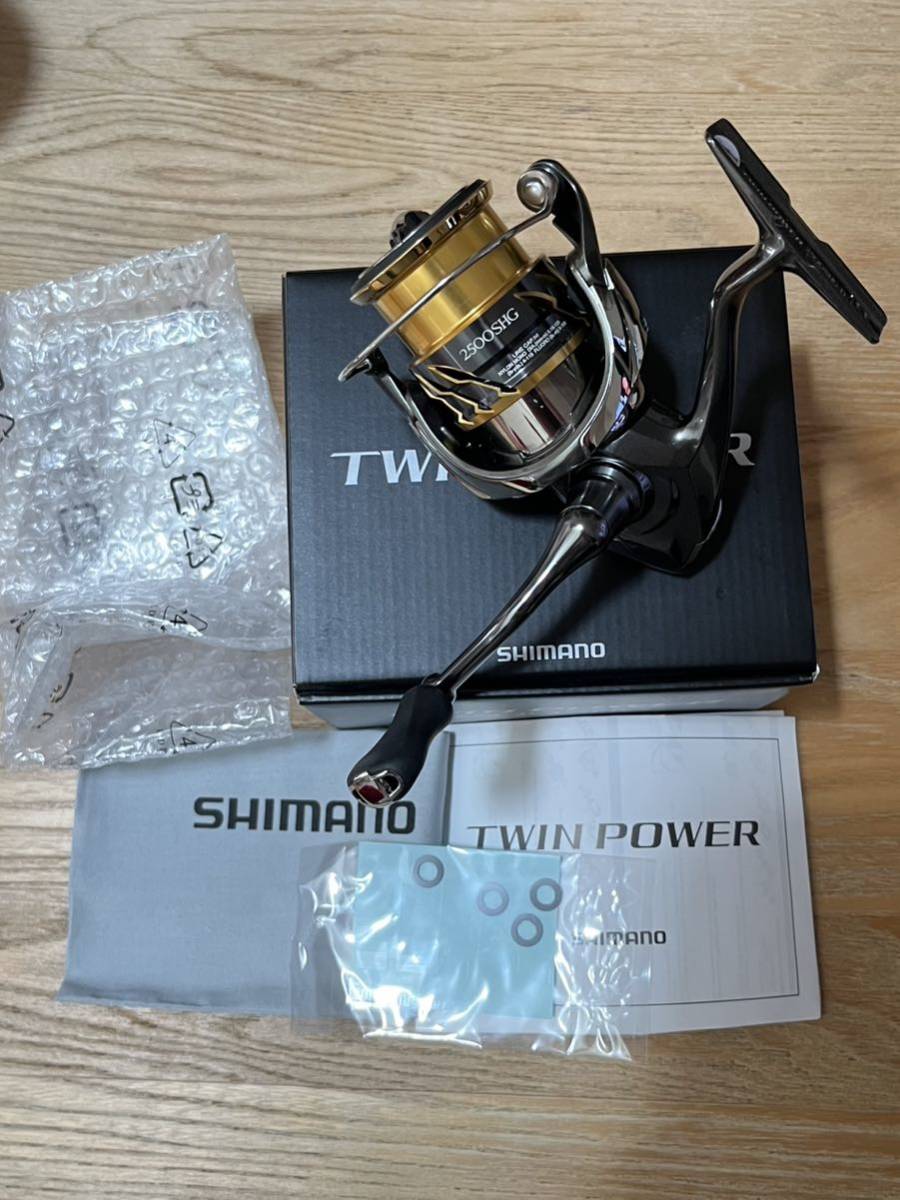 得価格安 ヤフオク! - シマノ 20 ツインパワー 2500SHG SHIMANO TWINPO