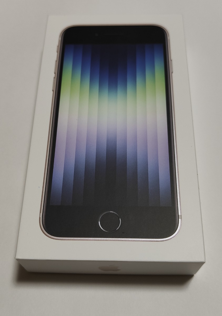 新品・未開封‼iPhoneSE第3世代64Gスターライト-